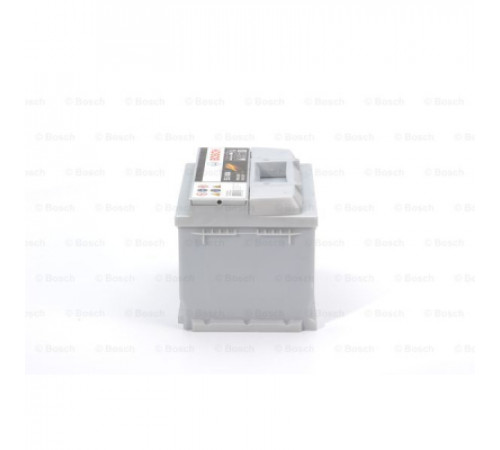Аккумулятор автомобильный Bosch 61А (0 092 S50 040)