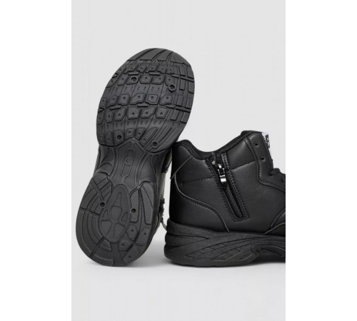 Кроссовки мужские на меху, цвет черно-белый, 243R103-2.