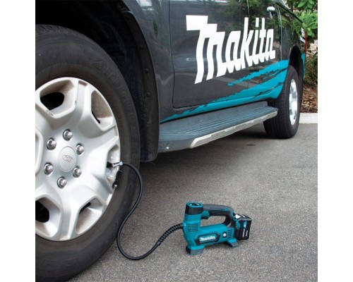 Автомобильный компрессор Makita MP100DZ (без АКБ и ЗУ) (MP100DZ) Автомобильный компрессор Makita MP100DZ (без АКБ и ЗУ) (MP100DZ)