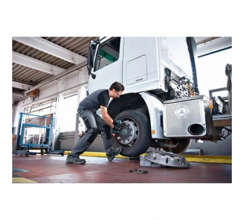 Гайковерт Bosch ударный GDS 18V-1050 H, 18В, 2x5.0 GAL1880 L-Box (0.601.9J8.522) Гайковерт Bosch ударный GDS 18V-1050 H, 18В, 2x5.0 GAL1880 L-Box (0.601.9J8.522)