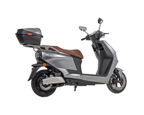 Электроскутер Maxxter LUMINA (Silver) 1500 Вт, серебристый (1605963) Электроскутер Maxxter LUMINA (Silver) 1500 Вт, серебристый (1605963)
