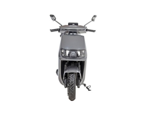 Электроскутер Maxxter LUMINA (Silver) 1500 Вт, серебристый (1605963) Электроскутер Maxxter LUMINA (Silver) 1500 Вт, серебристый (1605963)