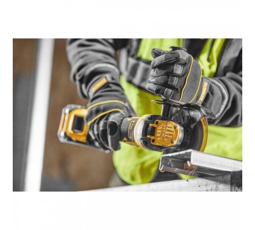 Шліфувальна машина DeWALT 18В XR Li-lon FLEXVOLT, 6Ah, 125 мм, 9000 об/хв, вага 1.81 кг (DCG409T1) Шліфувальна машина DeWALT 18В XR Li-lon FLEXVOLT, 6Ah, 125 мм, 9000 об/хв, вага 1.81 кг (DCG409T1)