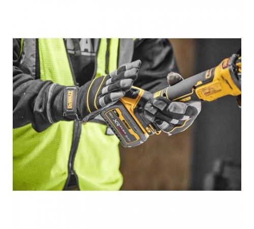 Шліфувальна машина DeWALT 18В XR Li-lon FLEXVOLT, 6Ah, 125 мм, 9000 об/хв, вага 1.81 кг (DCG409T1) Шліфувальна машина DeWALT 18В XR Li-lon FLEXVOLT, 6Ah, 125 мм, 9000 об/хв, вага 1.81 кг (DCG409T1)