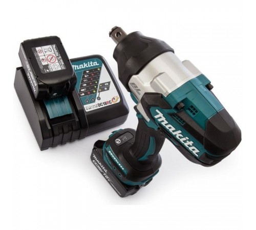 Гайковерт Makita LXT, 5Аг х 2шт, Makpac, 1050Нм, 3/4" (DTW1001RTJ) Гайковерт Makita LXT, 5Аг х 2шт, Makpac, 1050Нм, 3/4" (DTW1001RTJ)