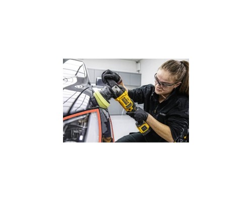 Шліфувальна машина DeWALT полірувальна 18В XR Li-Ion, 2x5Ah, кейс TSTAK (DCM848P2) Шліфувальна машина DeWALT полірувальна 18В XR Li-Ion, 2x5Ah, кейс TSTAK (DCM848P2)