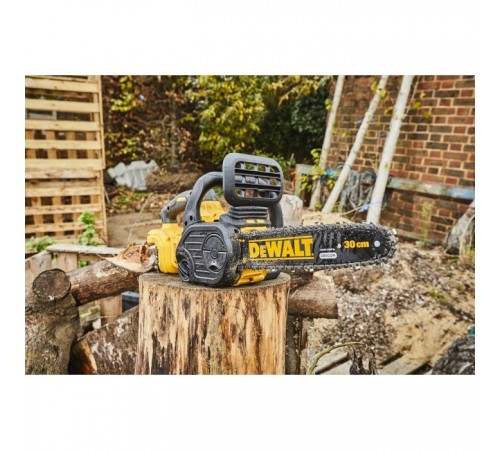 Ланцюгова пила DeWALT 18 В, шина 30 см, ланцюг OREGON 3/8 (без АКБ та ЗУ) (DCM565N) Ланцюгова пила DeWALT 18 В, шина 30 см, ланцюг OREGON 3/8 (без АКБ та ЗУ) (DCM565N)