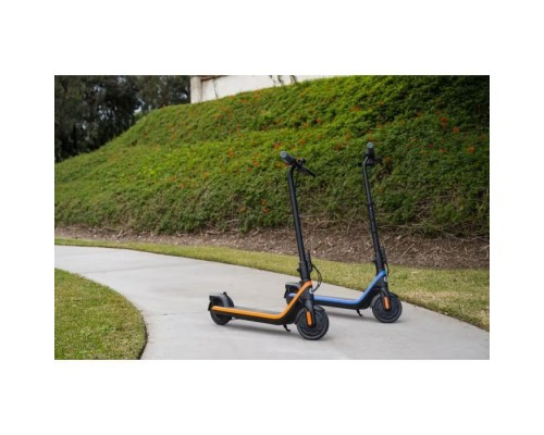 Электросамокат Segway Ninebot детский C2, оранжевый (AA.10.04.01.0013) Электросамокат Segway Ninebot детский C2, оранжевый (AA.10.04.01.0013)