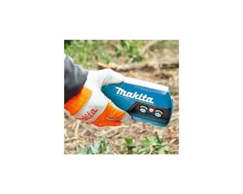 Ланцюгова пила Makita 350мм XGT, 40V (UC011GT101) Ланцюгова пила Makita 350мм XGT, 40V (UC011GT101)