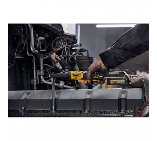 Гайковерт DeWALT кутовий, XR Li-Ion PowerStack 18 GFN, 1.7Ah, 102 Нм (DCF510E2G) Гайковерт DeWALT кутовий, XR Li-Ion PowerStack 18 GFN, 1.7Ah, 102 Нм (DCF510E2G)