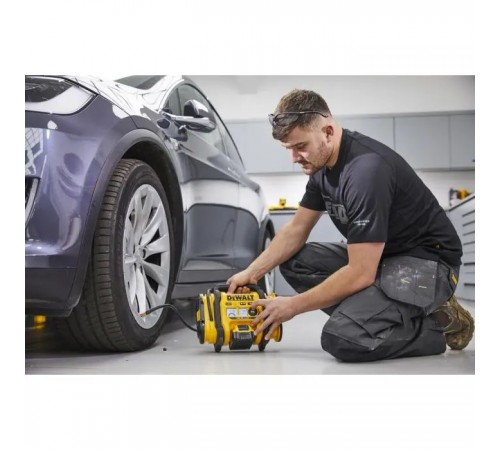 Автомобільний компресор DeWALT акумуляторний DCC018N (Без АКБ та ЗП) (DCC018N) Автомобільний компресор DeWALT акумуляторний DCC018N (Без АКБ та ЗП) (DCC018N)