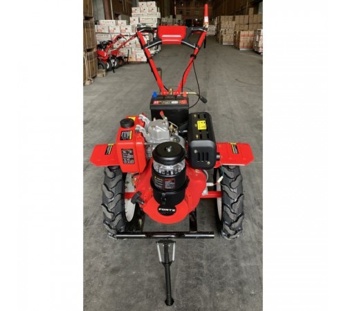 Культиватор Forte 1350Е, колеса 12", 9кс (113390) Культиватор Forte 1350Е, колеса 12", 9кс (113390)