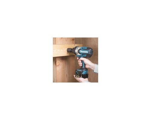 Гайковерт Makita DTW1002RTJ акумуляторний з ударом (DTW1002RTJ) Гайковерт Makita DTW1002RTJ акумуляторний з ударом (DTW1002RTJ)