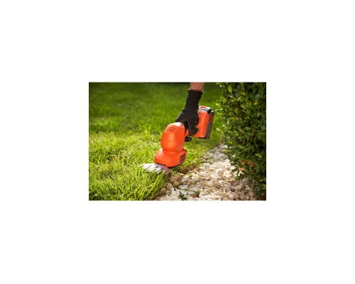 Кущоріз Black&Decker 18 В, 2Ah, насадки- 20 см/8 мм, 10 см/18 мм, (BCSS18D1) Кущоріз Black&Decker 18 В, 2Ah, насадки- 20 см/8 мм, 10 см/18 мм, (BCSS18D1)