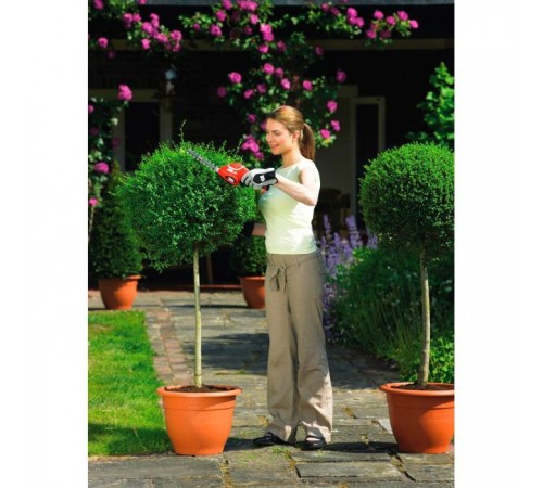 Кусторез Black&Decker GSL700KIT аккумулятоный (GSL700KIT) Кусторез Black&Decker GSL700KIT аккумулятоный (GSL700KIT)