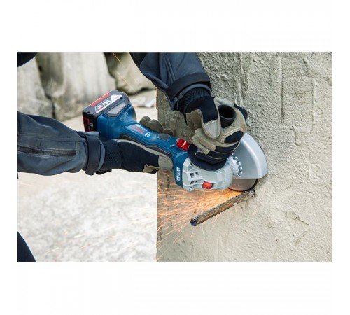 Шлифовальная машина Bosch GWS 180-LI, акум., 18В, 125мм, М14, 1,6кг (без АКБ и ЗУ) (0.601.9H9.020) Шлифовальная машина Bosch GWS 180-LI, акум., 18В, 125мм, М14, 1,6кг (без АКБ и ЗУ) (0.601.9H9.020)