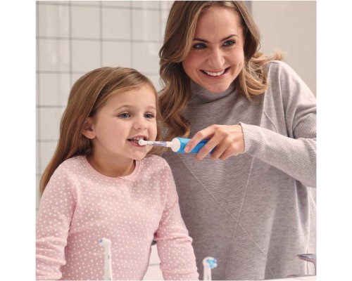Насадка для зубной щетки Oral-B Kids Frozen II, 2 шт (4210201383994) Насадка для зубной щетки Oral-B Kids Frozen II, 2 шт (4210201383994)