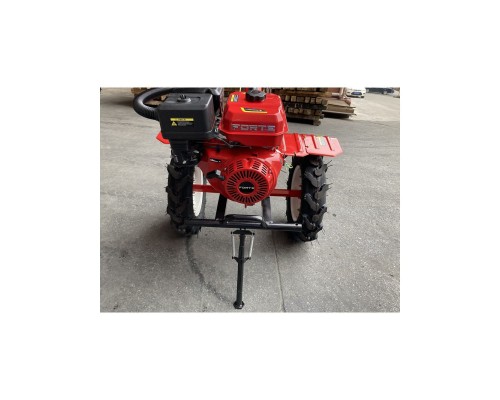 Культиватор Forte 1350G, колеса 12", 13кс (113380) Культиватор Forte 1350G, колеса 12", 13кс (113380)