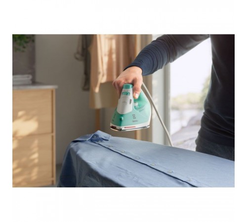 Утюг Electrolux E5SI2-2AM Утюг Electrolux E5SI2-2AM