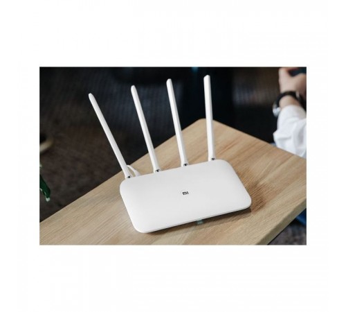 Маршрутизатор Xiaomi Mi WiFi Router 4C Global (DVB4231GL) Маршрутизатор Xiaomi Mi WiFi Router 4C Global (DVB4231GL)