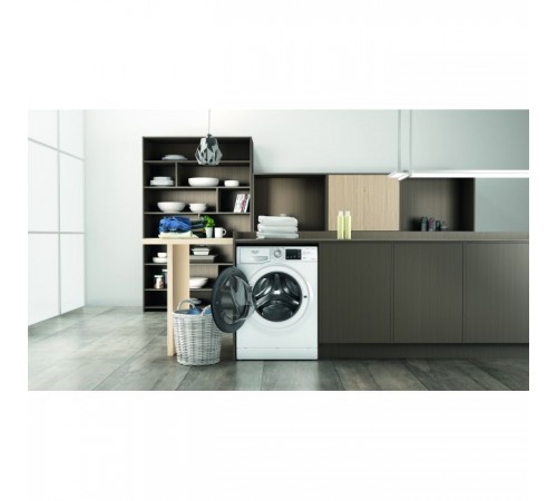 Пральна машина Hotpoint-Ariston NDB10570DAUA Пральна машина Hotpoint-Ariston NDB10570DAUA