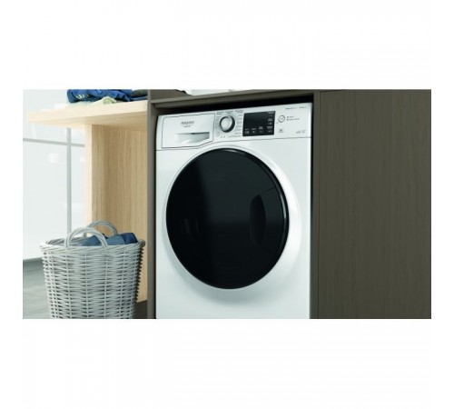 Пральна машина Hotpoint-Ariston NDB10570DAUA Пральна машина Hotpoint-Ariston NDB10570DAUA