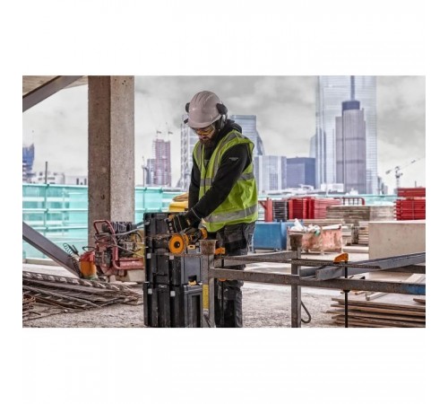 Шліфувальна машина DeWALT XR FLEXVOLT, 54 В, 2x3Ah, 9000 об/хв (DCG418X2) Шліфувальна машина DeWALT XR FLEXVOLT, 54 В, 2x3Ah, 9000 об/хв (DCG418X2)
