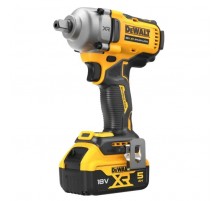 Гайковерт DeWALT ударный 18 В XR Li-lon, 2x5Ah, бесщеточный, 812 Нм, TSTAK (DCF892P2T)