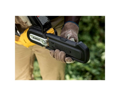 Цепная пила DeWALT мини, 18 В XR Li-lon, бесщеточная, шина 20 см (без АКБ и ЗУ) (DCMPS520N)