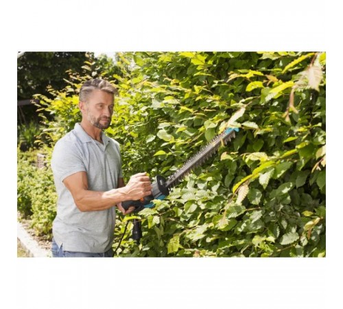 Кусторез Gardena EasyCut 420/45, 420 Вт, 45 см (09830-20.000.00) Кусторез Gardena EasyCut 420/45, 420 Вт, 45 см (09830-20.000.00)