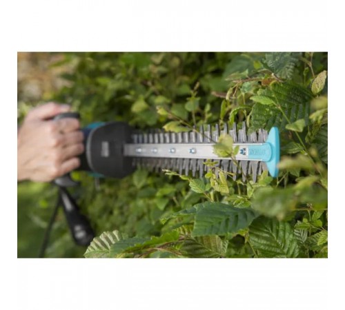 Кусторез Gardena EasyCut 420/45, 420 Вт, 45 см (09830-20.000.00) Кусторез Gardena EasyCut 420/45, 420 Вт, 45 см (09830-20.000.00)