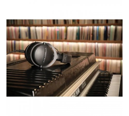 Наушники Beyerdynamic DT 1770 Pro MK II Black (531069) Наушники Beyerdynamic DT 1770 Pro MK II Black (531069)
