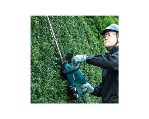 Кусторез Makita LXT, 18В + 550мм (без АКБ и БП) (DUH551Z) Кусторез Makita LXT, 18В + 550мм (без АКБ и БП) (DUH551Z)