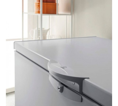 Морозильный сундук Indesit OS1A400H1
