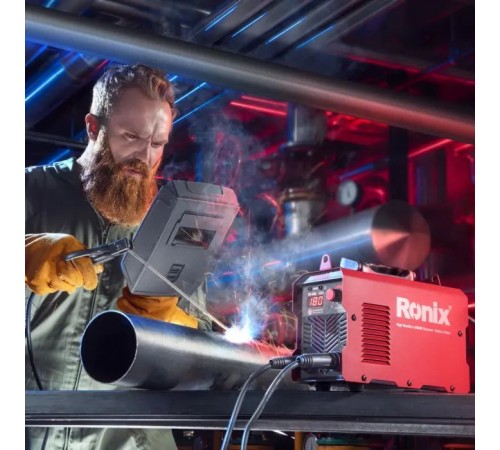 Зварювальний апарат Ronix 180А (RH-4603) Зварювальний апарат Ronix 180А (RH-4603)