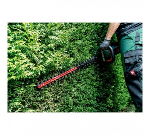 Кусторез Metabo HS 18 LTX BL 75 18В, 75см (без АКБ и ЗУ) (601724850) Кусторез Metabo HS 18 LTX BL 75 18В, 75см (без АКБ и ЗУ) (601724850)