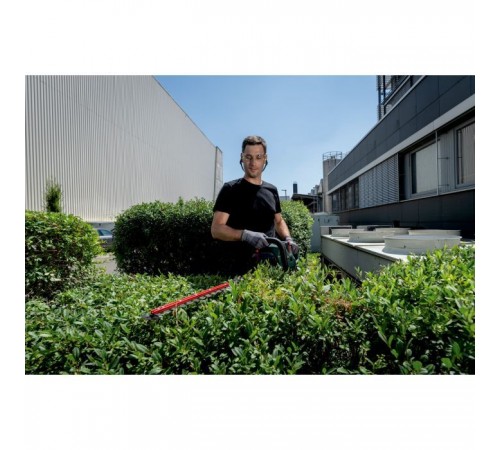 Кусторез Metabo HS 18 LTX BL 75 18В, 75см (без АКБ и ЗУ) (601724850) Кусторез Metabo HS 18 LTX BL 75 18В, 75см (без АКБ и ЗУ) (601724850)