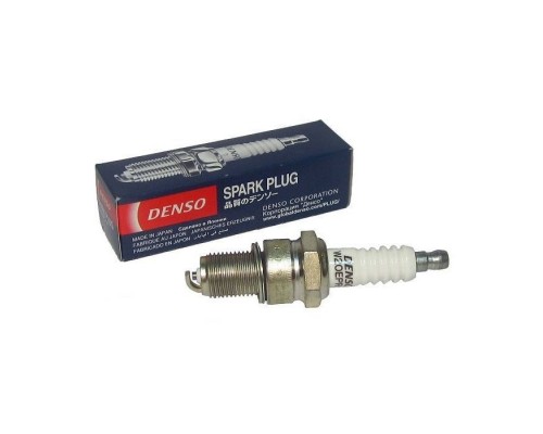 Свічка запалювання Denso W20EPU Свічка запалювання Denso W20EPU