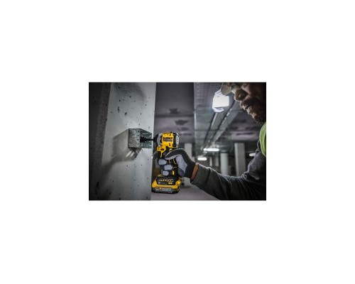 Шуруповерт DeWALT 18 В XR Li-lon PowerStack 2x1.7Ah, 206 Нм, кейс TSTAK (DCF850E2T) Шуруповерт DeWALT 18 В XR Li-lon PowerStack 2x1.7Ah, 206 Нм, кейс TSTAK (DCF850E2T)