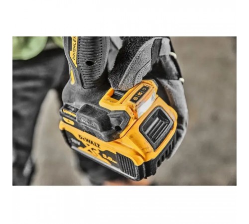Шуруповерт DeWALT XR Li-Ion 18V 5Ah, 90 Нм, 0-650/0-2000 об/хв (DCD800P2T) Шуруповерт DeWALT XR Li-Ion 18V 5Ah, 90 Нм, 0-650/0-2000 об/хв (DCD800P2T)