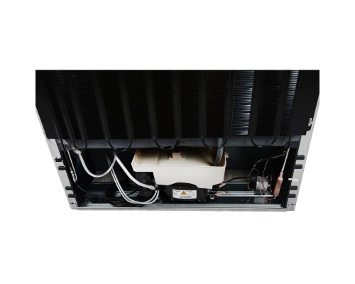 Холодильник Whirlpool SP40802EU Холодильник Whirlpool SP40802EU