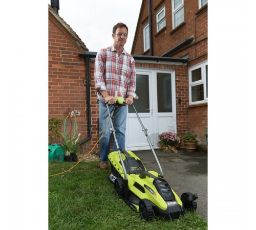 Газонокосарка Ryobi RLM13E33S (5133002343) Газонокосарка Ryobi RLM13E33S (5133002343)