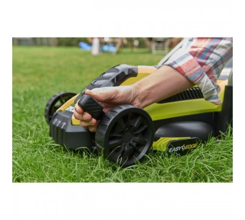 Газонокосарка Ryobi RLM13E33S (5133002343) Газонокосарка Ryobi RLM13E33S (5133002343)