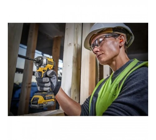 Шуруповерт DeWALT 18 В XR Li-lon PowerStack 2x1.7Ah, 206 Нм, кейс TSTAK (DCF850E2T) Шуруповерт DeWALT 18 В XR Li-lon PowerStack 2x1.7Ah, 206 Нм, кейс TSTAK (DCF850E2T)
