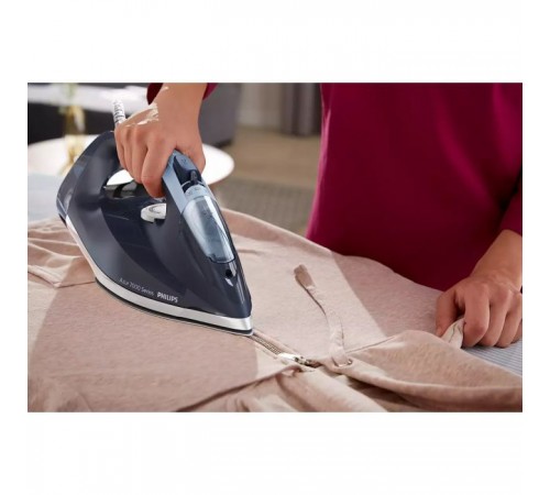 Утюг Philips DST7030/20 Утюг Philips DST7030/20