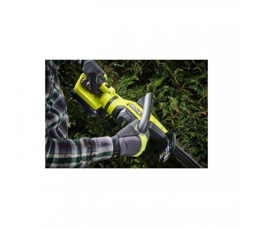 Кусторез Ryobi RY36HTX65A-0, 36В MAX POWER, лезвие 65 см, насадка HedgeSweep (без АКБ и ЗУ) (5133005076) Кусторез Ryobi RY36HTX65A-0, 36В MAX POWER, лезвие 65 см, насадка HedgeSweep (без АКБ и ЗУ) (5133005076)