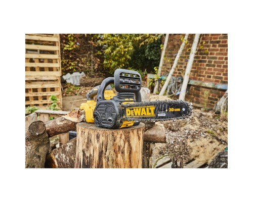 Цепная пила DeWALT 18 В, шина 30 см, цепь OREGON 3/8 (без АКБ и ЗУ) (DCM565N) Цепная пила DeWALT 18 В, шина 30 см, цепь OREGON 3/8 (без АКБ и ЗУ) (DCM565N)