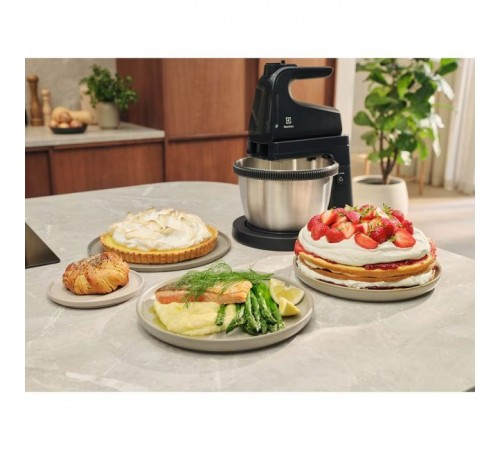 Миксер Electrolux ESM4B Миксер Electrolux ESM4B