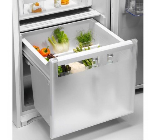Холодильник Electrolux ERD6DE18S1 Холодильник Electrolux ERD6DE18S1